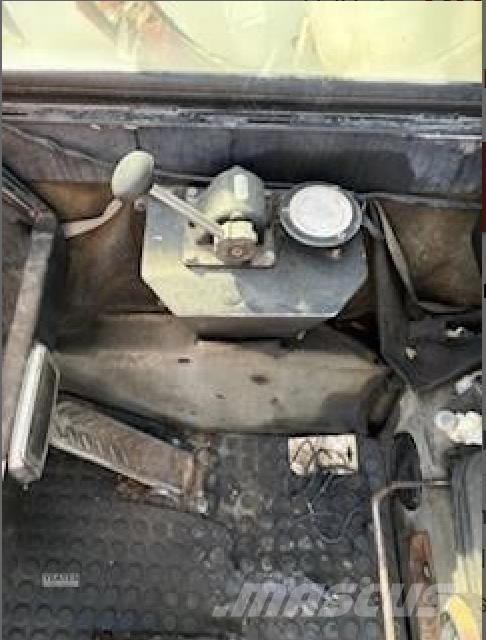 Krupp KMK 4080 オールテレーンクレーン