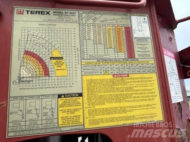 Terex BT 2047 クレーントラック、ユニック車