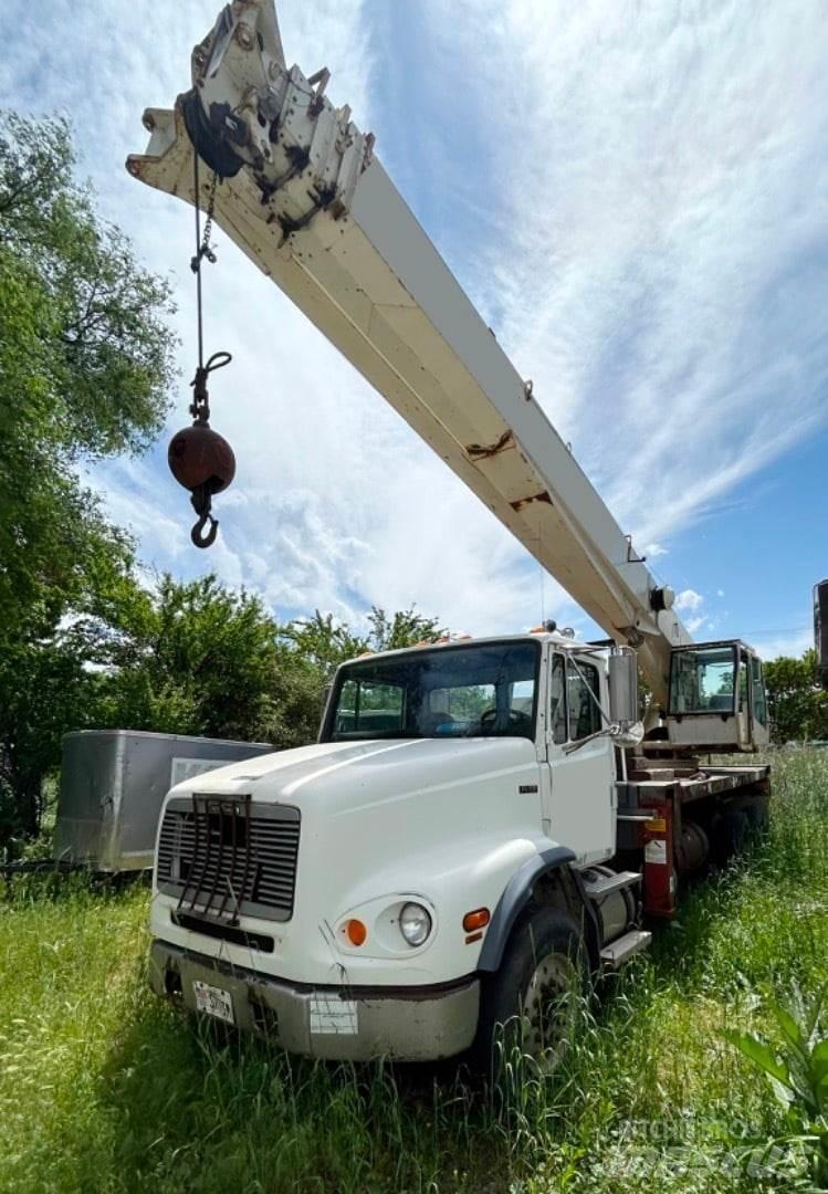 Terex RS 60100 クレーントラック、ユニック車