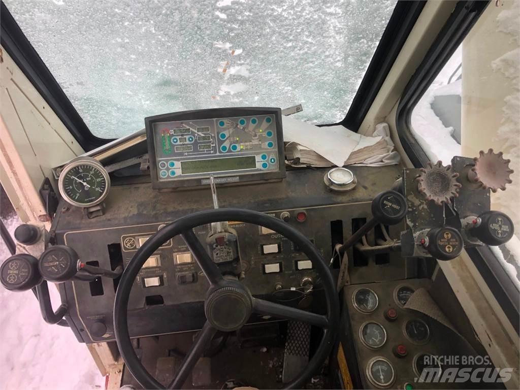 Terex RT 450 ラフテレーンクレーン