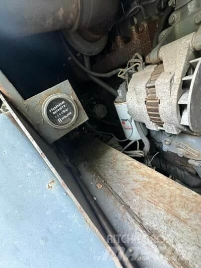Terex RT230E ラフテレーンクレーン