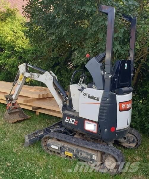 Bobcat E10 Z ミニ油圧ショベル 7t以下（ミニユンボ・ミニディガー）