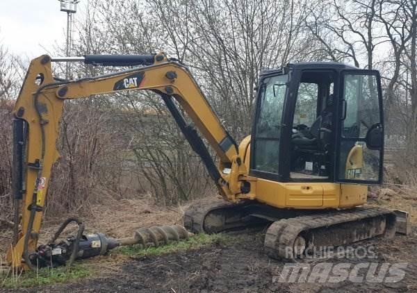 CAT 305 E2 ミニ油圧ショベル 7t以下（ミニユンボ・ミニディガー）