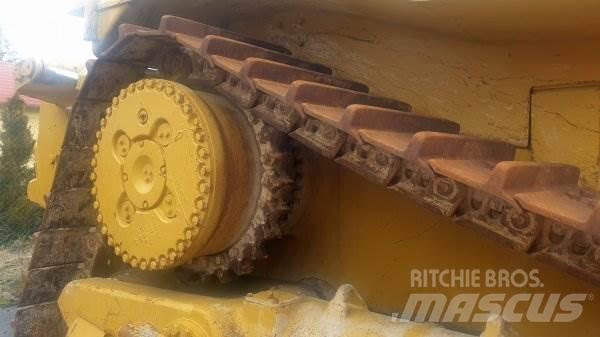 CAT D9 L ブルドーザー