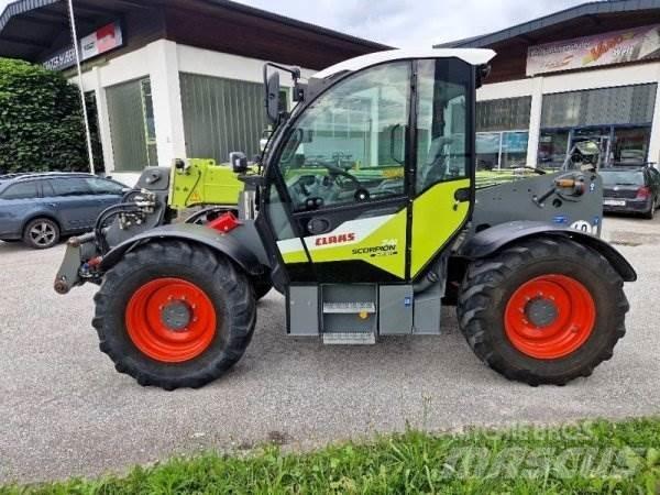 CLAAS Scorpion 7.41 建設機械 -　その他