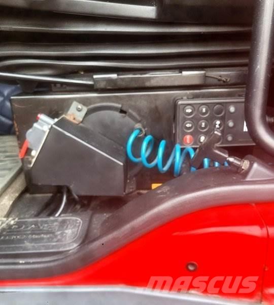DAF XF 105.460 中古トラクターヘッド | トレーラーヘッド