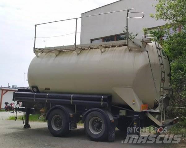 Feldbinder Kizh 30.2 タンカートラック