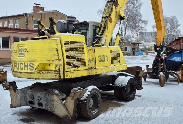 Fuchs MHL 331 廃棄物／工業産廃処理機