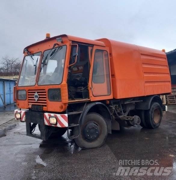 IFA W50 +KM 2301 路面清掃機