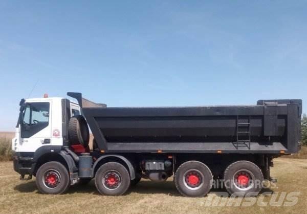 Iveco Trakker 410 ダンプ