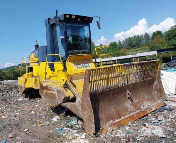  _JINÉ (Fi) Tana - G320 廃棄物コンパクター