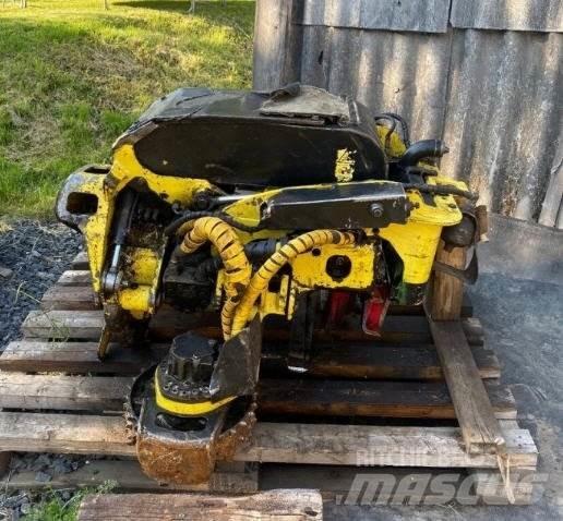 John Deere H 412 フェラーバンチャー