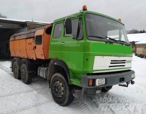 Liaz NVN 110.830 タンカートラック