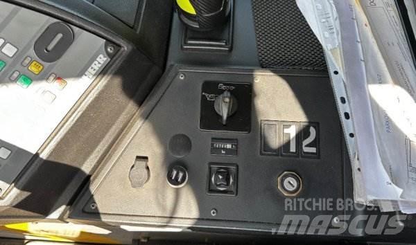 Liebherr LTM 1030.2 クレーントラック、ユニック車