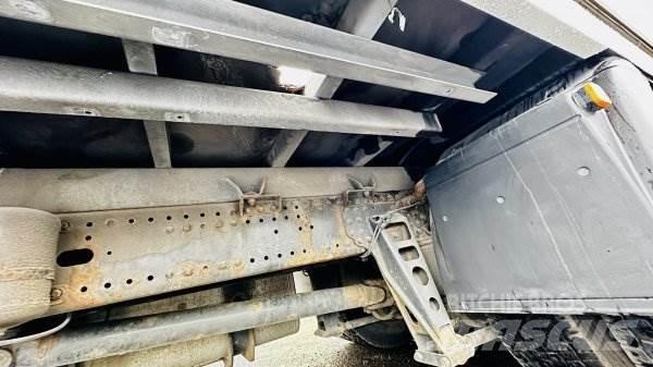 MAN TGX 26.440 LLX クレーントラック、ユニック車