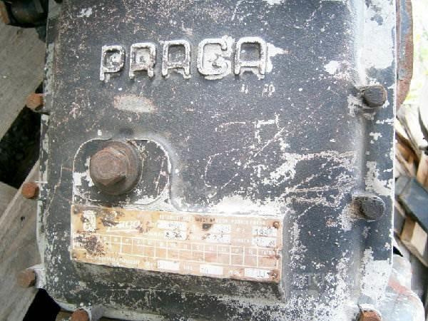 Praga LIAZ S706 建設機械 -　その他