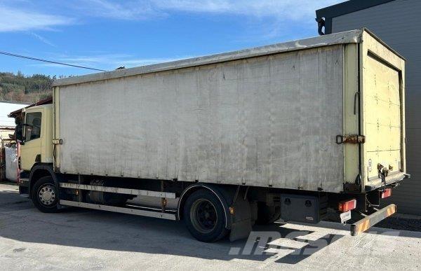 Scania P230 LB 平ボディー