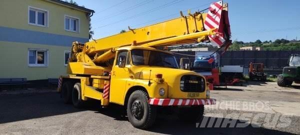 Tatra 148 AD20 クレーントラック、ユニック車