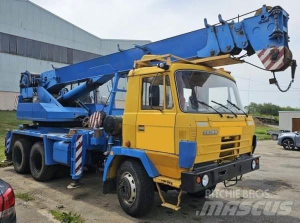 Tatra T815 +AD 20 (ČKD) クレーントラック、ユニック車