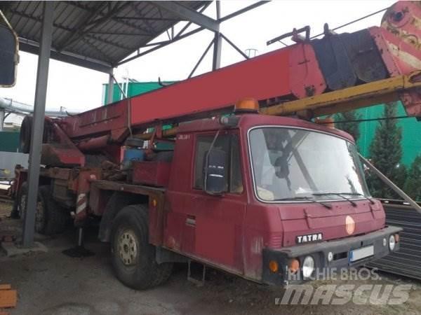 Tatra T815 +ČKD AD 28 クレーントラック、ユニック車