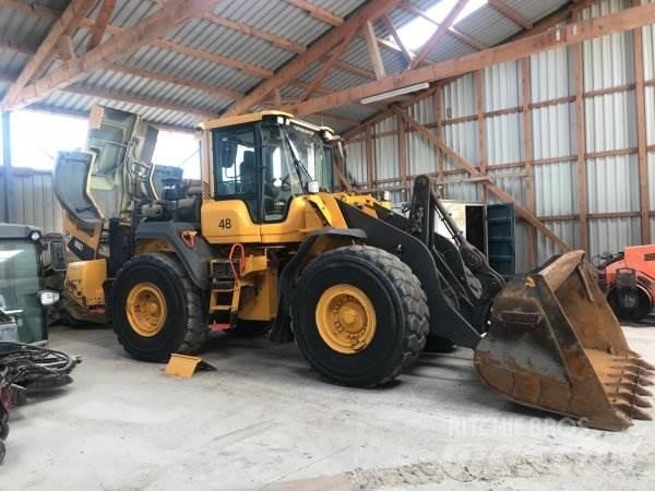 Volvo L 110 H ホイールローダー・タイヤショベル