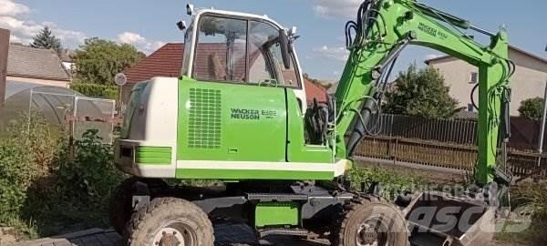 Wacker Neuson 6502 WD ホイール式油圧ショベル（パワーショベル・ユンボ・バックホー）