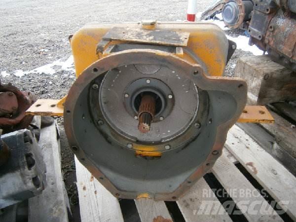 ZTS UNK 320 建設機械 -　その他