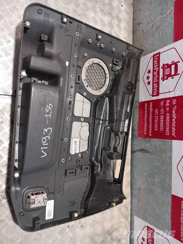 Volvo FH 12 20584915 キャビン及び内装
