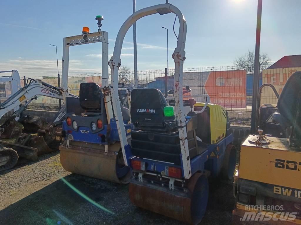 Ammann AV 12-2 タンデムローラ
