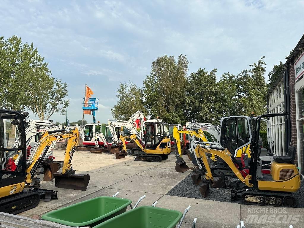 CAT 301.4 C ミニ油圧ショベル 7t以下（ミニユンボ・ミニディガー）