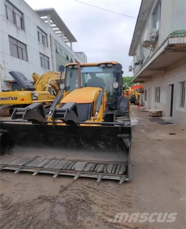 JCB 3CX バックホーローダー