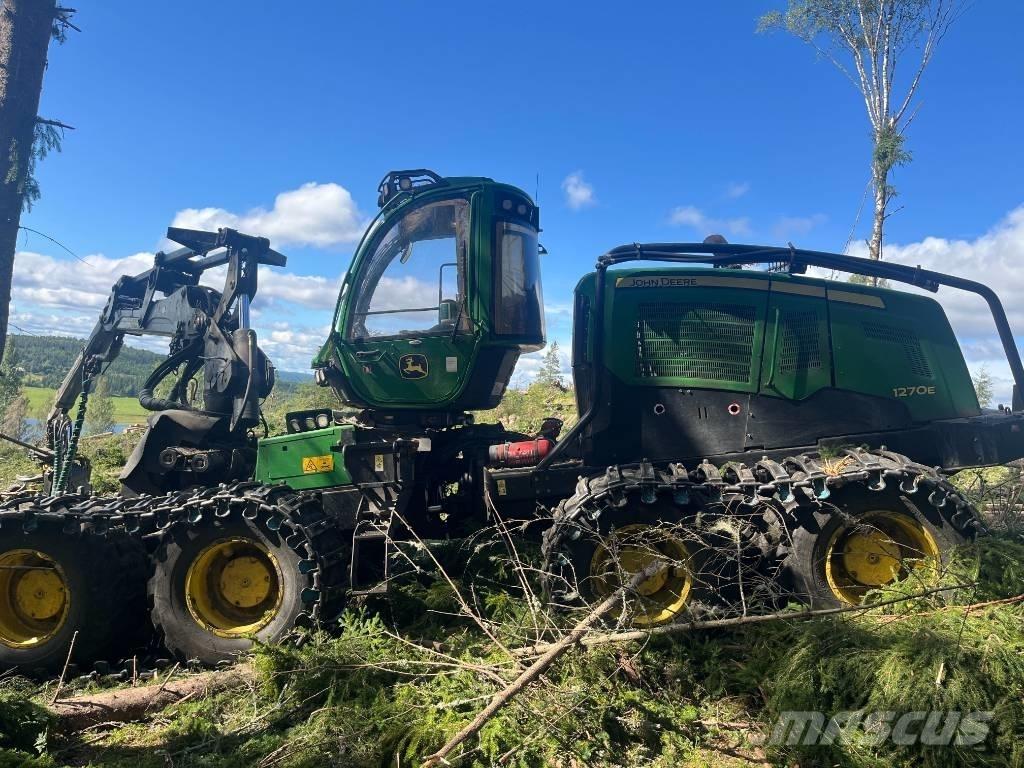 John Deere 1270 E ハーベスター