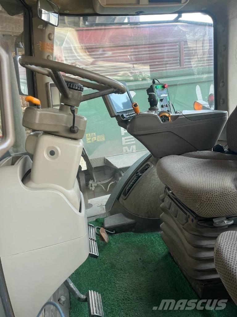 John Deere 7230 R トラクター