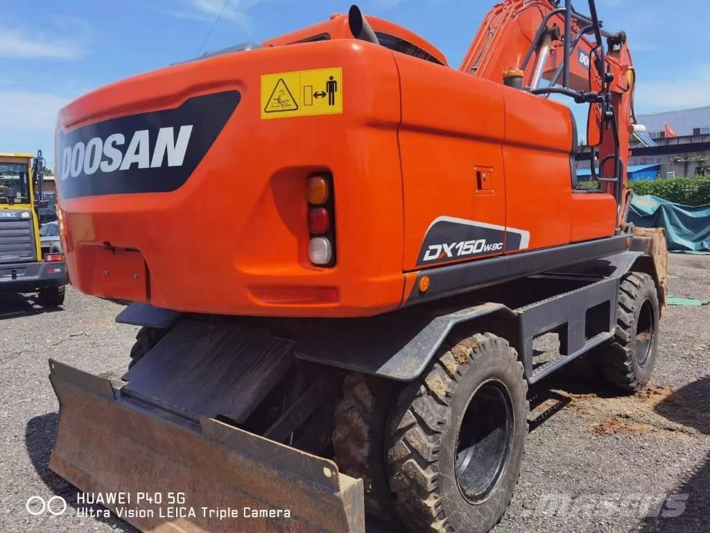 Doosan DX150W-9C ホイール式油圧ショベル（パワーショベル・ユンボ・バックホー）