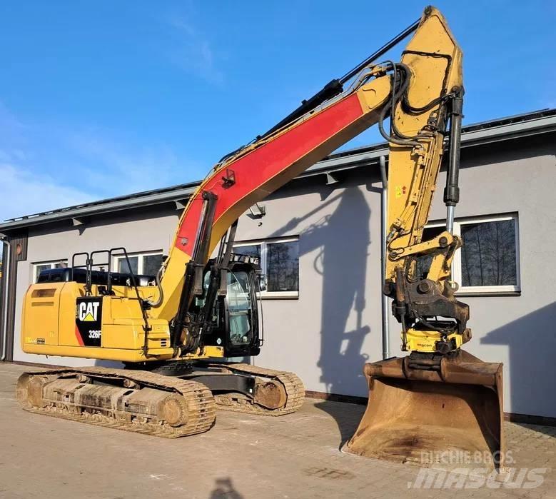 CAT 326 F L 大型油圧ショベル12t以上（パワーショベル・ユンボ）