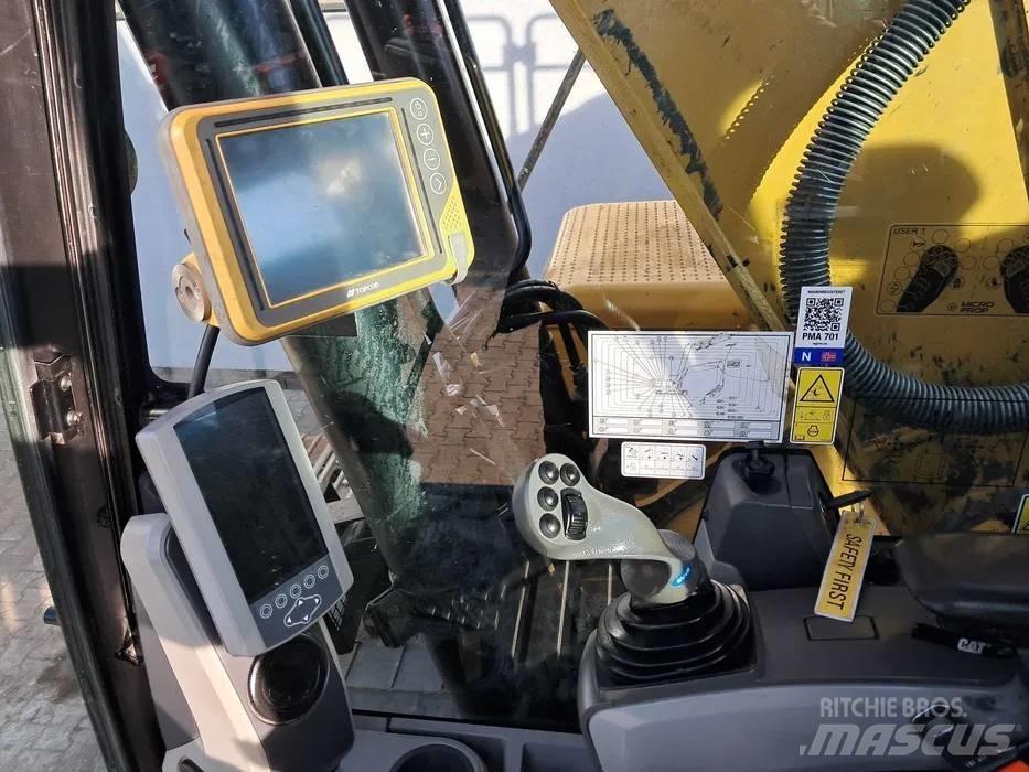 CAT 326 F L 大型油圧ショベル12t以上（パワーショベル・ユンボ）