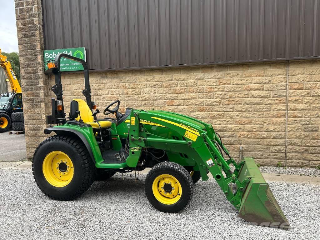 John Deere 3520 コンパクトトラクター