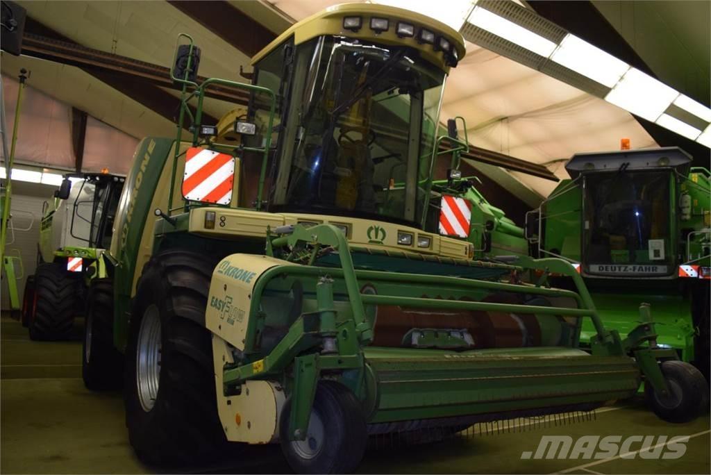 Krone BIG X 1000 自走式フォレージハーベスター