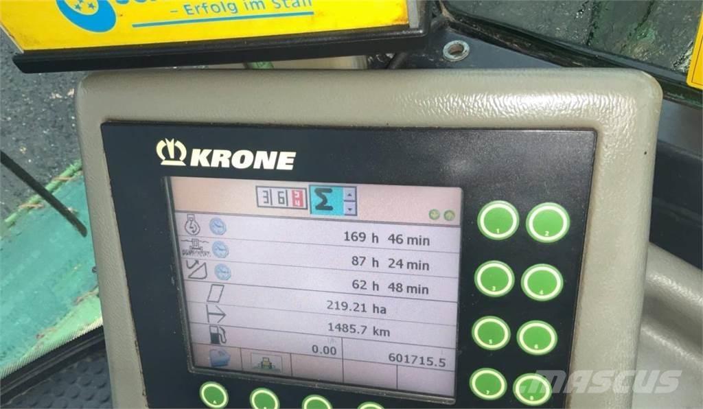 Krone BIG X 1000 自走式フォレージハーベスター