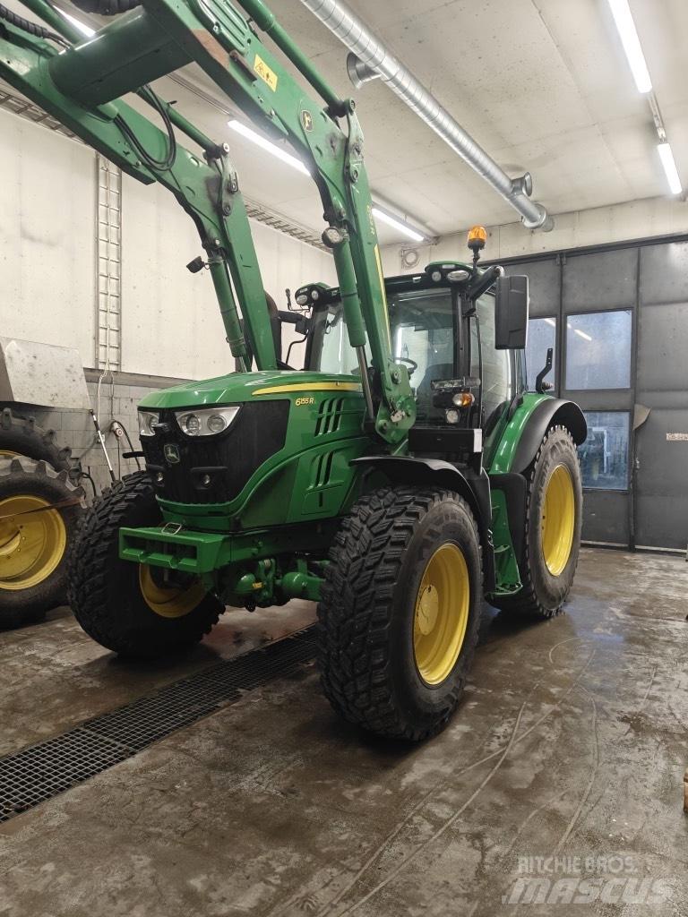 John Deere 6155 R トラクター
