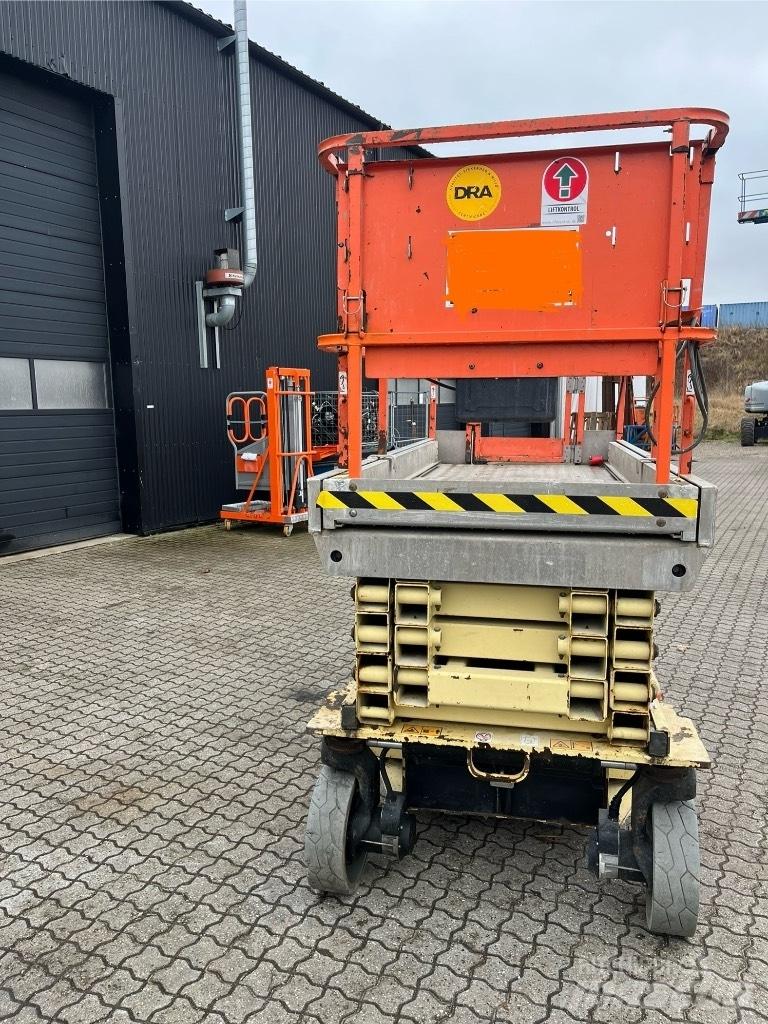 JLG 2646 ES シザースリフト