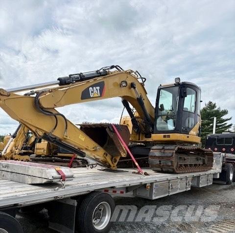 CAT 313 D ホイール式油圧ショベル（パワーショベル・ユンボ・バックホー）