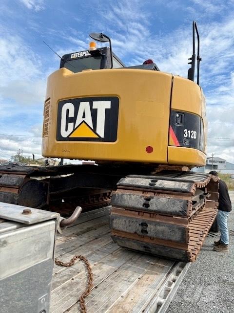 CAT 313 D ホイール式油圧ショベル（パワーショベル・ユンボ・バックホー）