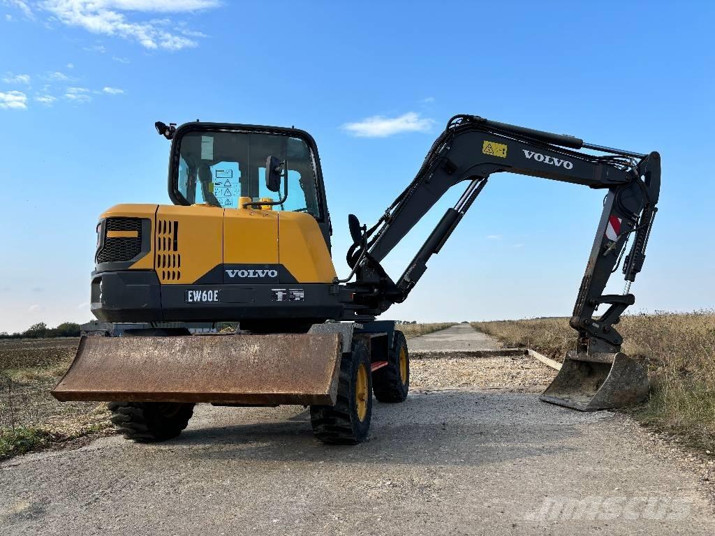 Volvo EW 60 E ホイール式油圧ショベル（パワーショベル・ユンボ・バックホー）