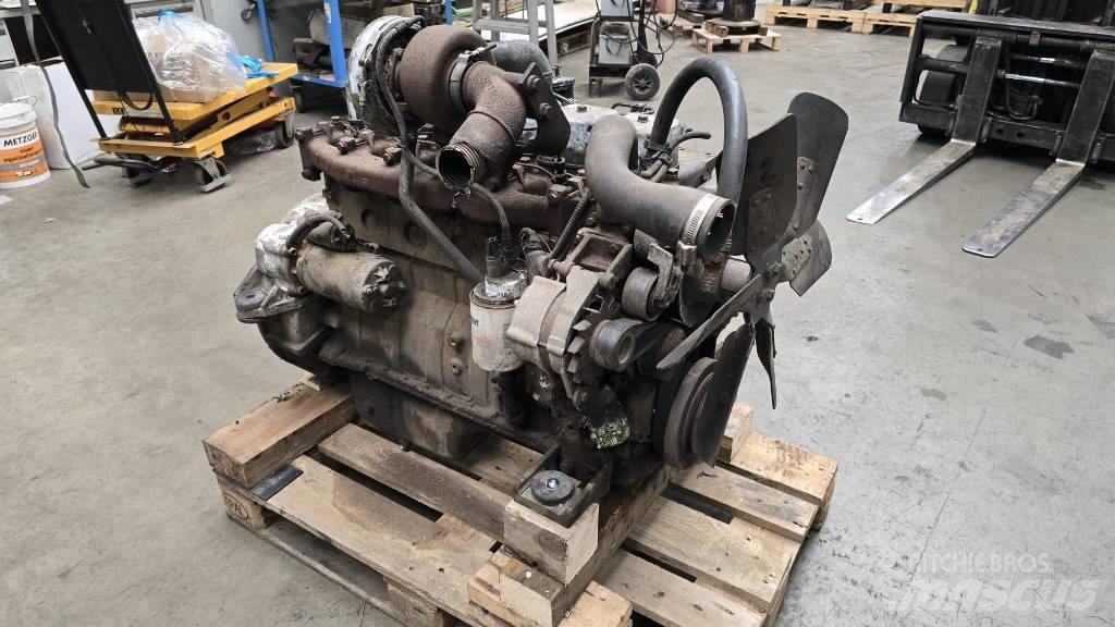 Cummins 6BT5.9 エンジン