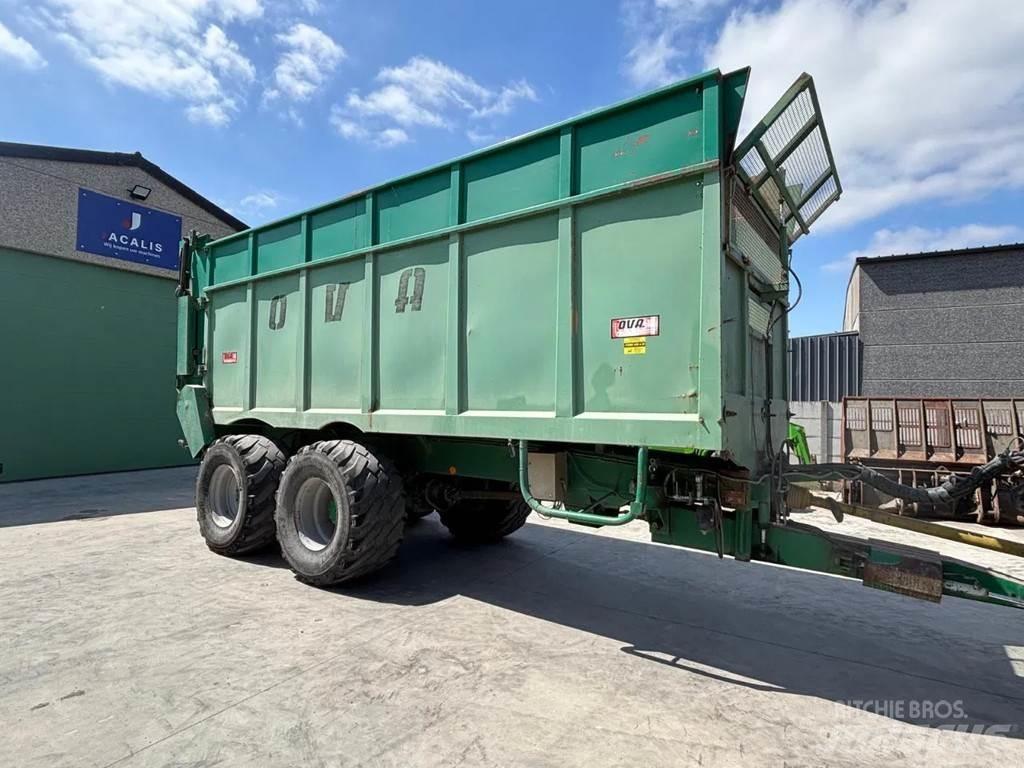 OVA LB65275T 自走式フォレージハーベスター