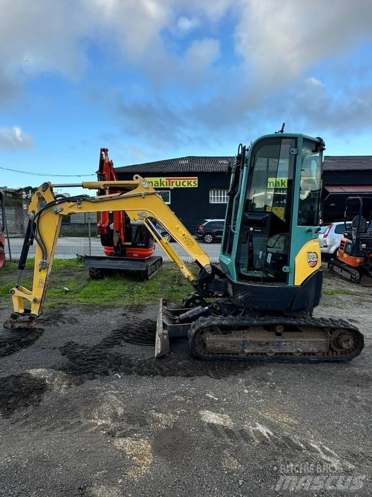 Yanmar Vio 25-3 ミニ油圧ショベル 7t以下（ミニユンボ・ミニディガー）