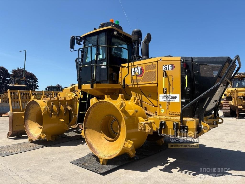 CAT 816 廃棄物コンパクター