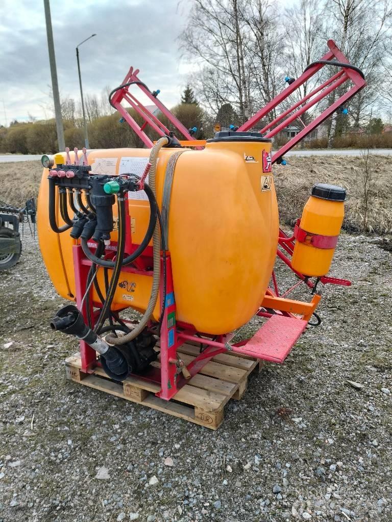Junkkari 900 / 12 マウント型噴霧器