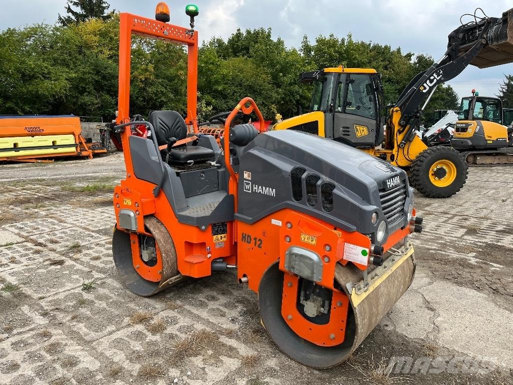 Hamm HD 12 VV タンデムローラ